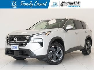 Used 2024 Nissan Rogue SV video 1