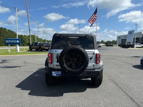 Certified 2022 Ford Bronco Wildtrak AWD/4WD image 5