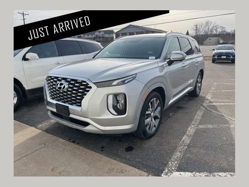 Used 2022 Hyundai Palisade Limited image 1