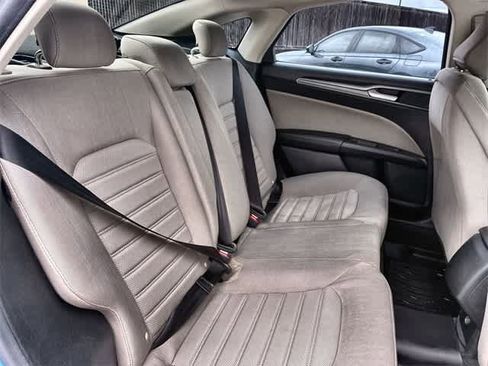 Used 2020 Ford Fusion S image 21