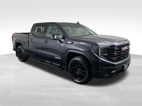 Used 2022 GMC Sierra 1500 Elevation w/ Elevation Premium Package AWD/4WD image 1