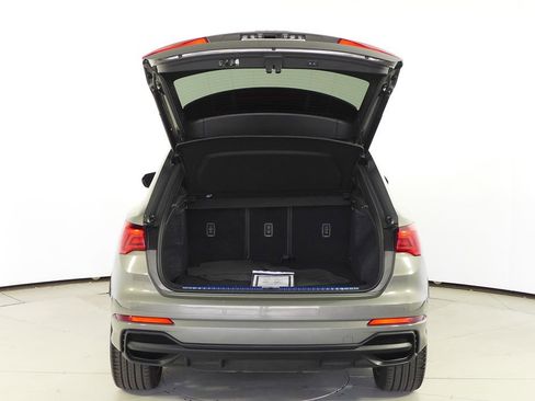 Used 2025 Audi Q3 2.0T Premium w/ Convenience Package AWD/4WD image 10