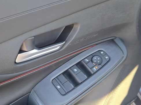Used 2026 Nissan Sentra SR w/ Floor Mat Package FWD image 17
