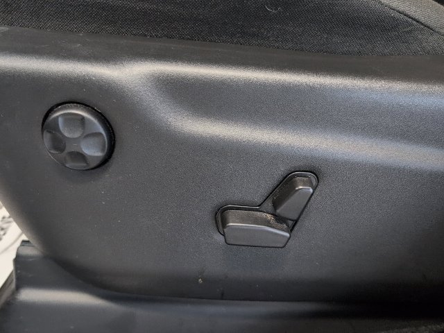 Used 2024 Dodge Durango R/T w/ Blacktop Package AWD/4WD image 13