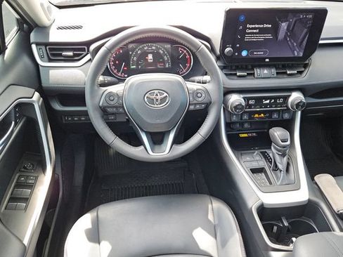 Used 2023 Toyota RAV4 XLE Premium FWD image 12