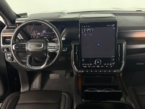 Used 2025 GMC Yukon Denali image 13