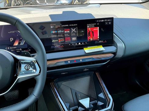 New 2026 BMW X3 xDrive30 w/ Premium Package image 6