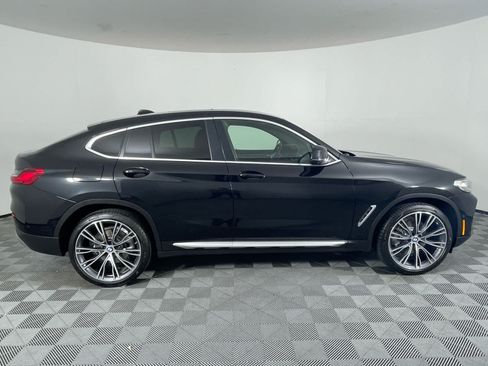 Used 2023 BMW X4 xDrive30i w/ Premium Package AWD/4WD image 2