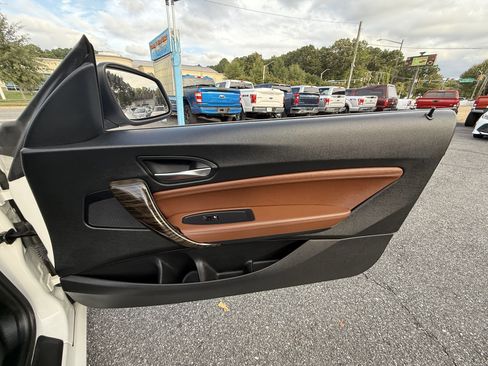 Used 2017 BMW 230i xDrive Convertible image 28