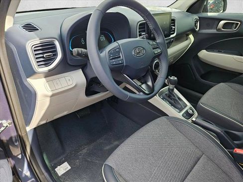 New 2026 Hyundai Venue SEL image 3