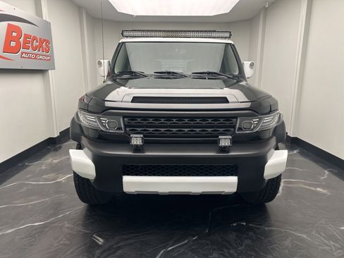 Used 2011 Toyota FJ Cruiser 4WD image 26