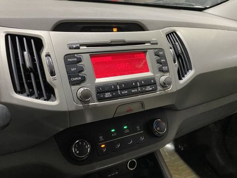 Used 2011 Kia Sportage LX FWD image 6