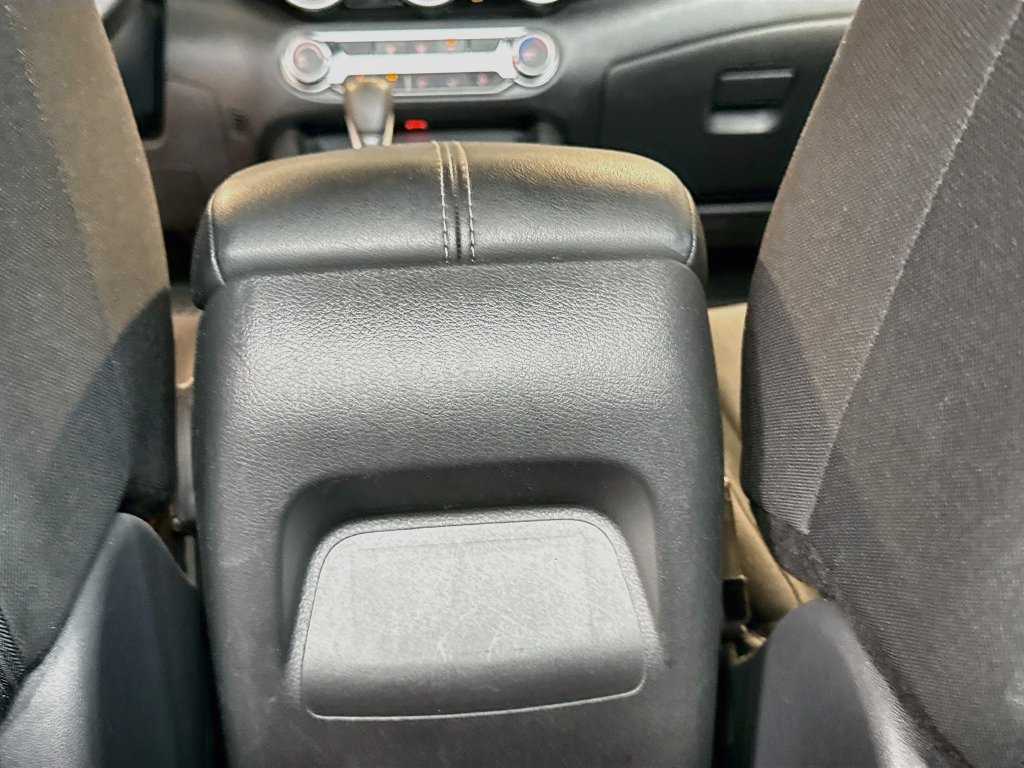 Used 2024 Nissan Sentra S FWD image 27