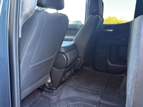 Used 2019 Chevrolet Silverado 1500 LT w/ All-Star Edition RWD image 7