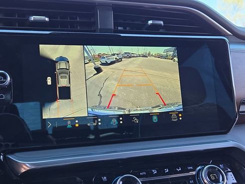 Used 2023 GMC Sierra 1500 Denali Ultimate image 30