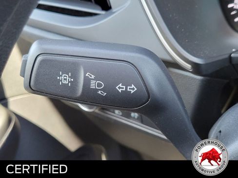 Certified 2020 Ford Escape SE image 30