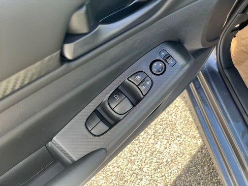 Used 2025 Nissan Altima 2.5 S image 13