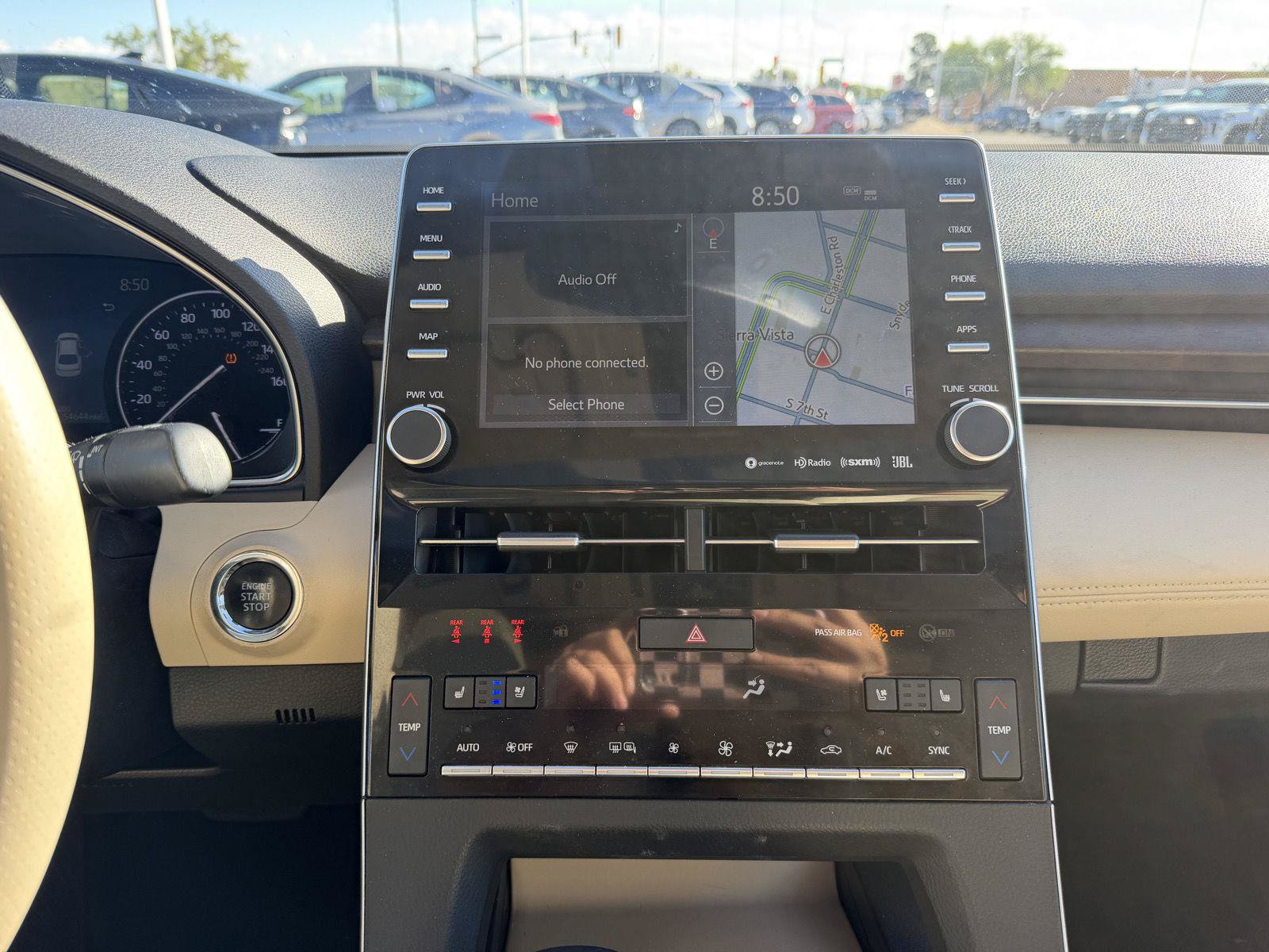 Used 2020 Toyota Avalon Limited w/ Advanced Safety Package FWD image 27