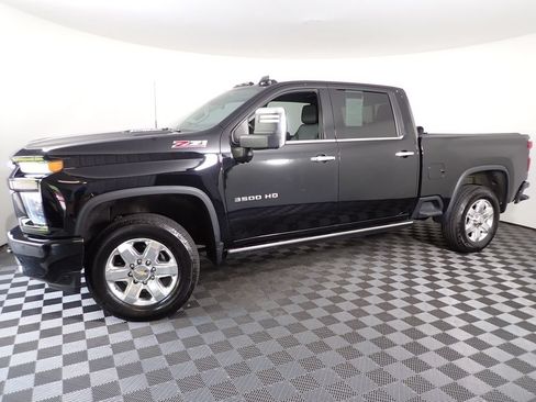 Used 2022 Chevrolet Silverado 3500 LTZ w/ Z71 Chrome Sport Edition AWD/4WD image 12
