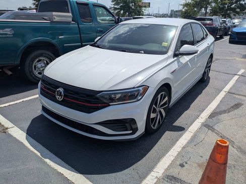Used 2021 Volkswagen Jetta GLI FWD image 3