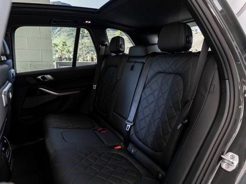 New 2026 BMW X5 xDrive40i w/ M Sport Package image 21