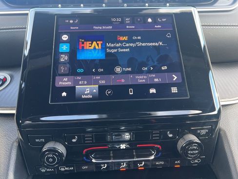 New 2025 Jeep Grand Cherokee Altitude AWD/4WD image 40