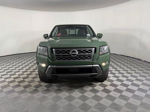 Used 2022 Nissan Frontier SV AWD/4WD image 11