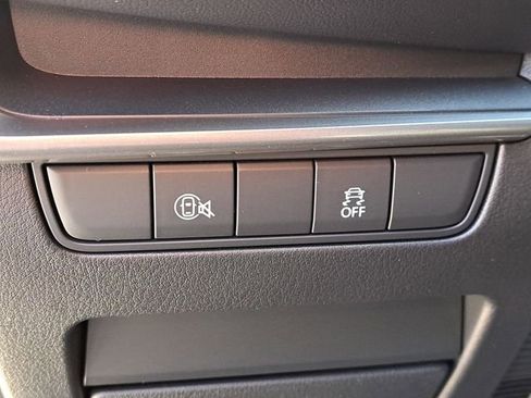 Certified 2025 MAZDA MAZDA3 s Sport image 9