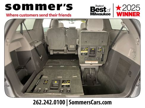 Used 2015 Toyota Sienna LE FWD image 26