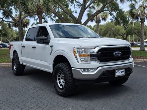 Used 2021 Ford F150 XLT w/ Equipment Group 301A Mid image 4
