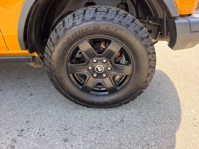 Used 2022 Ford Bronco Black Diamond AWD/4WD image 32