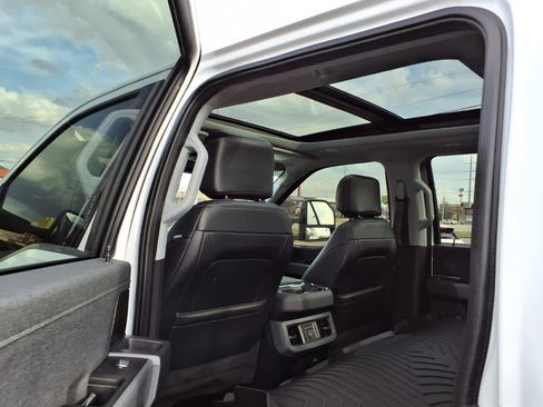 Certified 2024 Ford F350 Lariat w/ Lariat Ultimate Package image 16