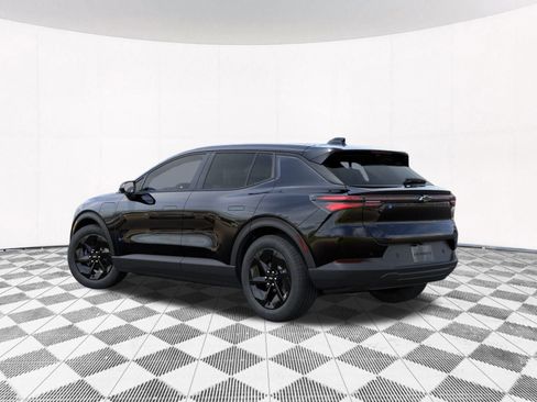 New 2026 Chevrolet Equinox EV LT image 6