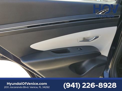 Certified 2023 Hyundai Tucson SEL image 20
