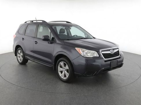 Used 2015 Subaru Forester 2.5i Premium w/ All-Weather Package AWD/4WD image 2