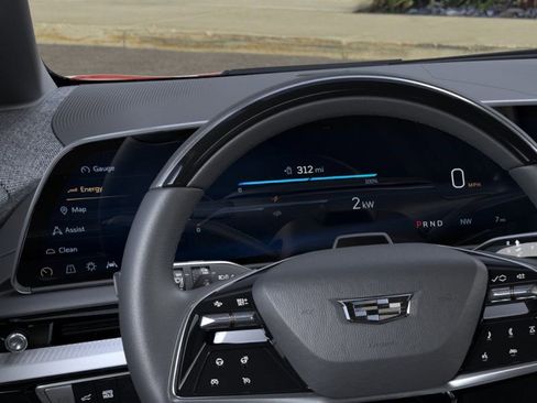 New 2026 Cadillac Optiq Sport 1 w/ LPO, Floor Liner Package image 18