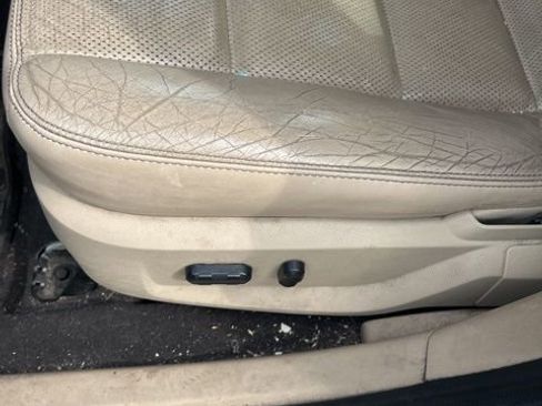 Used 2009 Ford Taurus Limited image 27