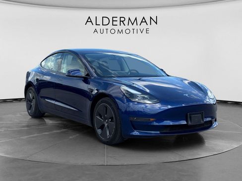 Used 2023 Tesla Model 3 Standard Range RWD image 7