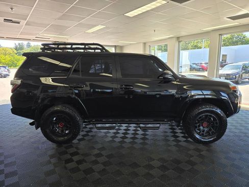 Used 2022 Toyota 4Runner TRD Pro AWD/4WD image 2