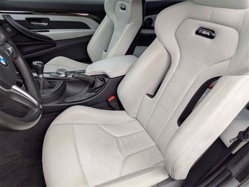Used 2020 BMW M4 Base w/ Competition Package image 5