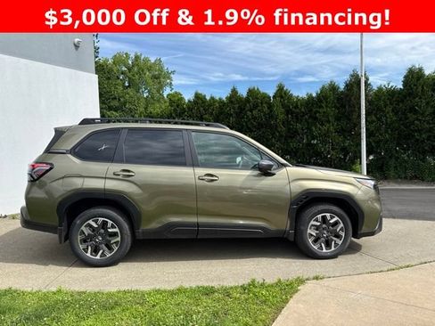 New 2026 Subaru Forester Premium AWD/4WD image 2