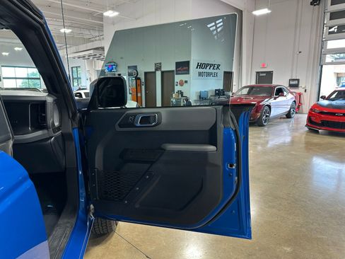 Used 2023 Ford Bronco Big Bend image 39