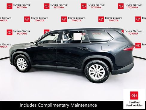 Certified 2025 Toyota Grand Highlander AWD image 8