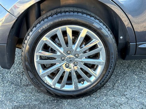 Used 2014 Lincoln MKX AWD w/ Equipment Group 102A image 86