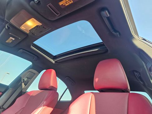 Used 2019 Lexus IS 350 AWD image 27