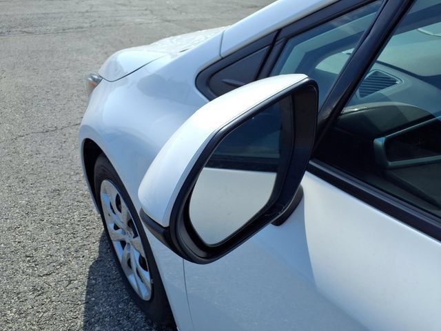 Used 2024 Toyota Corolla LE FWD image 16