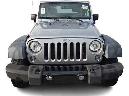Used 2018 Jeep Wrangler Sport AWD/4WD image 2