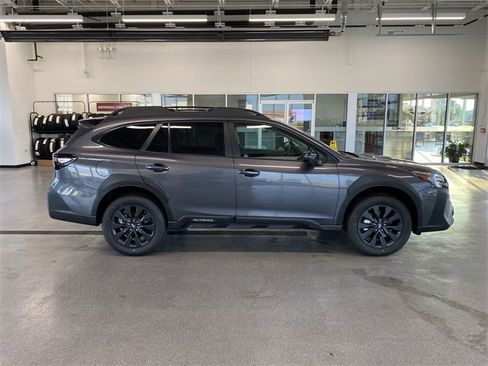 Used 2024 Subaru Outback Onyx Edition image 6