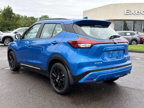 Certified 2024 Nissan Kicks SR w/ SR Premium Package FWD image 4