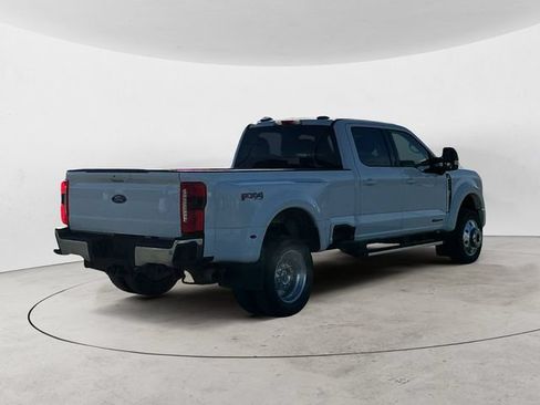 Certified 2025 Ford F450 Lariat w/ FX4 Off-Road Package AWD/4WD image 5